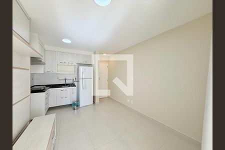 Sala de apartamento para alugar com 1 quarto, 38m² em Cidade Monções, São Paulo