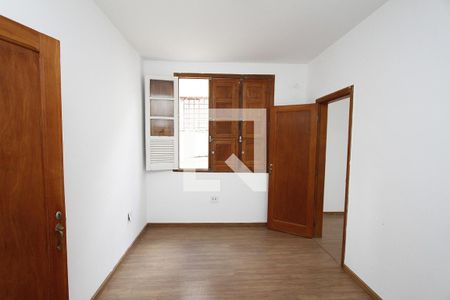 Quarto 2 de casa para alugar com 4 quartos, 110m² em Calafate, Belo Horizonte