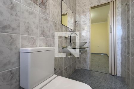 Banheiro da Suíte de casa para alugar com 2 quartos, 70m² em Jardim Sueli, Guarulhos