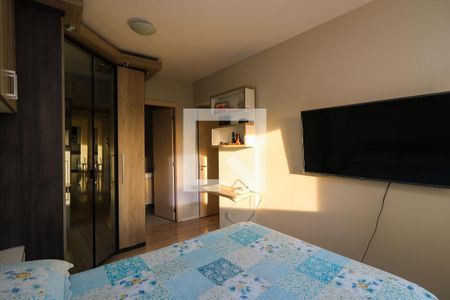 Quarto Suíte de apartamento para alugar com 2 quartos, 75m² em Santo Antônio, Porto Alegre