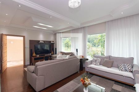 Casa à venda com 3 quartos, 360m² em Vila Irmaos Arnoni, São Paulo