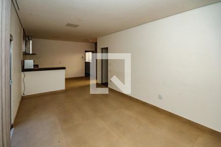Casa para alugar com 2 quartos, 100m² em Itapoã, Belo Horizonte