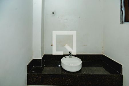 Casa para alugar com 2 quartos, 100m² em Itapoã, Belo Horizonte