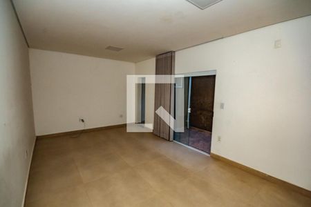 Casa para alugar com 2 quartos, 100m² em Itapoã, Belo Horizonte