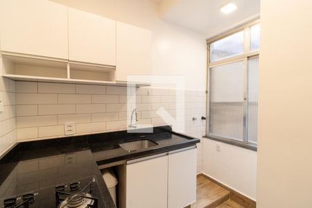 Cozinha de apartamento para alugar com 1 quarto, 42m² em Centro Histórico, Porto Alegre