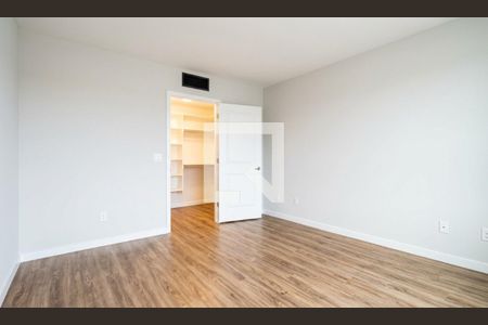 Quarto 1 de casa de condomínio para alugar com 3 quartos, 78m² em Jansen, Gravataí