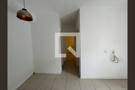 Corredor de apartamento para alugar com 2 quartos, 75m² em Cachambi, Rio de Janeiro