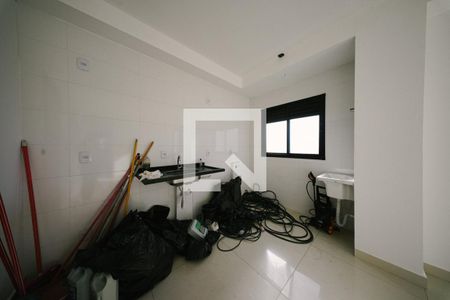 Sala/Cozinha e Área de Serviço de apartamento para alugar com 2 quartos, 47m² em Vila Nhocuné, São Paulo