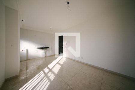 Sala/Cozinha e Área de Serviço de casa para alugar com 2 quartos, 47m² em Vila Nhocuné, São Paulo