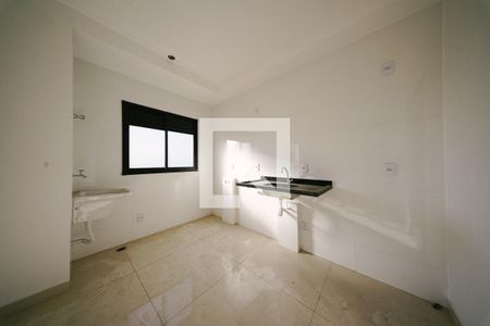Sala/Cozinha e Área de Serviço de casa para alugar com 2 quartos, 47m² em Vila Nhocuné, São Paulo