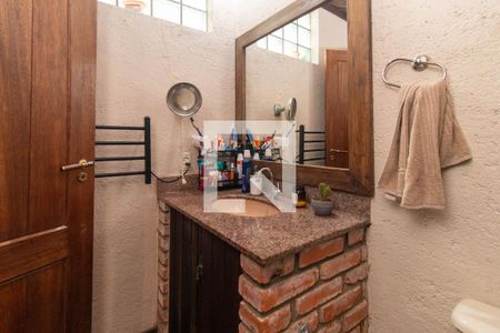 Banheiro do Quarto 1 de casa à venda com 2 quartos, 200m² em Vila Assunção, Porto Alegre