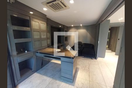 Sala de tv de apartamento para alugar com 2 quartos, 160m² em Barra da Tijuca, Rio de Janeiro
