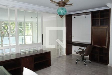 Apartamento à venda com 3 quartos, 248m² em Santa Cecilia, São Paulo