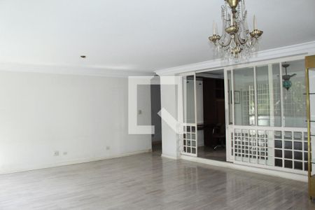 Apartamento à venda com 3 quartos, 248m² em Santa Cecilia, São Paulo