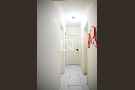 Corredor de apartamento para alugar com 3 quartos, 75m² em Vila da Saúde, São Paulo