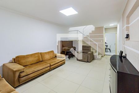 Sala de casa para alugar com 2 quartos, 180m² em Campo Belo, São Paulo