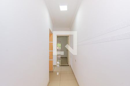 Corredor de casa para alugar com 2 quartos, 180m² em Campo Belo, São Paulo