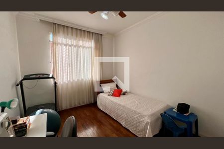 Apartamento à venda com 4 quartos, 153m² em Grajaú, Belo Horizonte