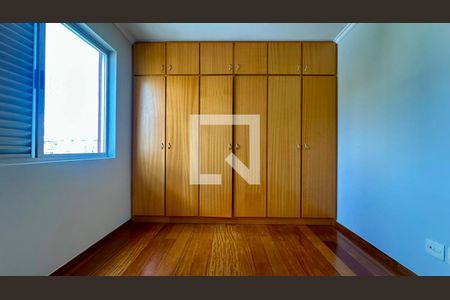 Quarto  de apartamento à venda com 3 quartos, 110m² em Palmares, Belo Horizonte