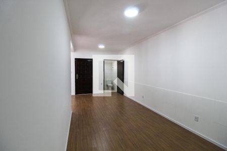Sala de casa para alugar com 3 quartos, 200m² em Conjunto Residencial Butanta, São Paulo