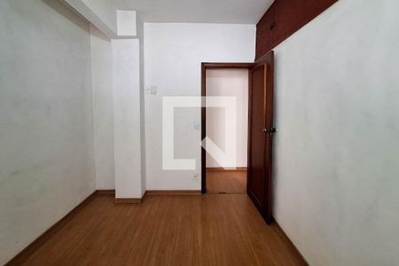 Quarto 1 de apartamento para alugar com 2 quartos, 54m² em Barreto, Niterói