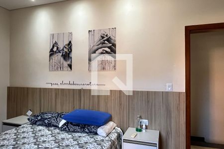 Quarto de casa para alugar com 1 quarto, 120m² em Macuco, Santos