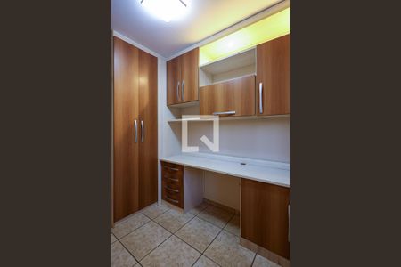 Quarto 1 de apartamento para alugar com 3 quartos, 67m² em Jardim Nova Indaia, Indaiatuba