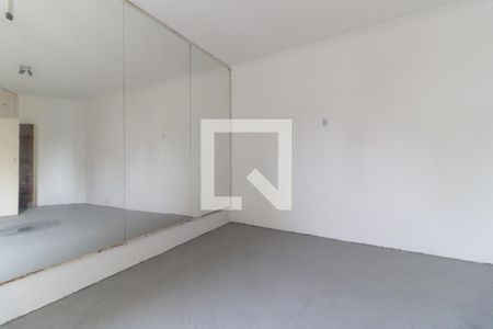 Suíte 1 de casa para alugar com 3 quartos, 160m² em Jardim Patente, São Paulo