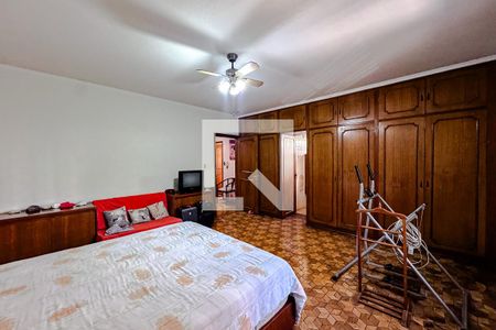 Quarto 1 - Suíte de casa para alugar com 3 quartos, 235m² em Vila Regente Feijó, São Paulo