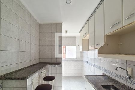 Cozinha e Área de Serviço de apartamento para alugar com 2 quartos, 55m² em Chácara Sergipe, São Bernardo do Campo