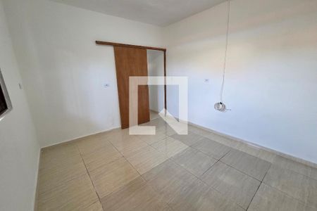 Quarto 1 de casa de condomínio para alugar com 1 quarto, 70m² em Parque das Americas, Praia Grande