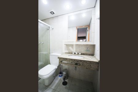 Banheiro de apartamento para alugar com 1 quarto, 38m² em Moema, São Paulo