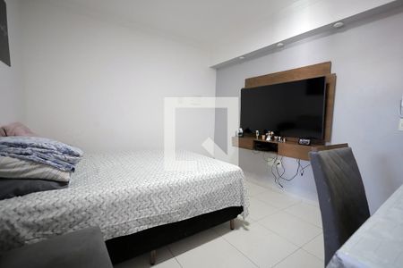 Sala de apartamento para alugar com 2 quartos, 50m² em Vila Eldizia, Santo André