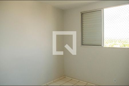 Quarto 1 de apartamento à venda com 3 quartos, 75m² em Setor Goiânia 2, Goiânia
