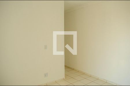 Sala de apartamento à venda com 3 quartos, 75m² em Setor Goiânia 2, Goiânia