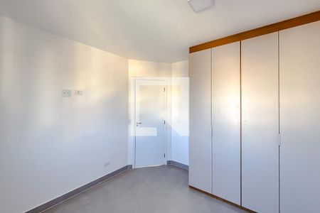 Quarto 2 de apartamento para alugar com 2 quartos, 38m² em Vila Canero, São Paulo