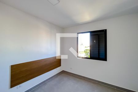 Quarto 2 de apartamento para alugar com 2 quartos, 38m² em Vila Canero, São Paulo