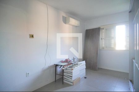 Suíte de casa à venda com 3 quartos, 180m² em Vila Nova, Novo Hamburgo