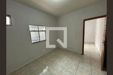 Casa para alugar com 1 quarto, 40m² em Bento Ribeiro, Rio de Janeiro