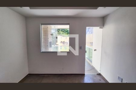 Sala de apartamento para alugar com 2 quartos, 64m² em Irajá, Rio de Janeiro