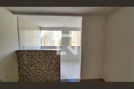 Sala de apartamento para alugar com 2 quartos, 56m² em Irajá, Rio de Janeiro