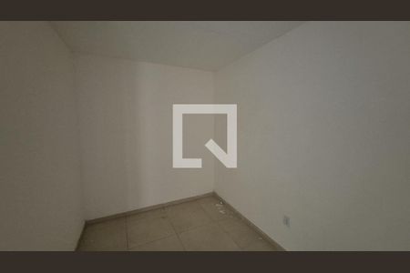 Quarto 1 de apartamento para alugar com 2 quartos, 56m² em Irajá, Rio de Janeiro