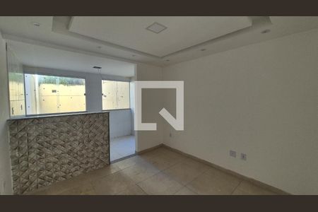 Sala de apartamento para alugar com 2 quartos, 56m² em Irajá, Rio de Janeiro