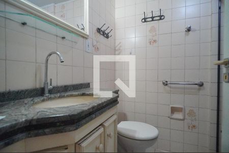Banheiro de apartamento à venda com 1 quarto, 60m² em Centro, São Leopoldo