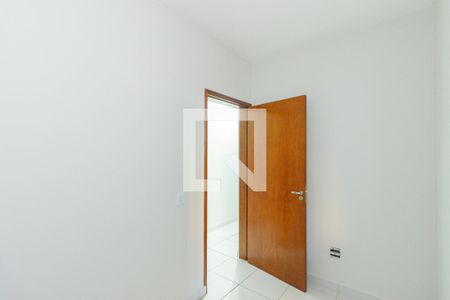 Quarto 1 de casa de condomínio para alugar com 2 quartos, 84m² em Jardim Maristela, São Paulo