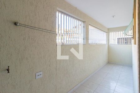 Vista Quarto 1 de casa de condomínio para alugar com 2 quartos, 84m² em Jardim Maristela, São Paulo