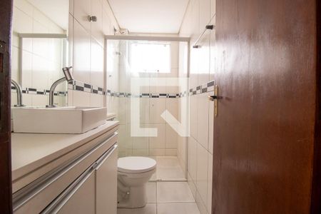Banheiro Social de apartamento para alugar com 2 quartos, 53m² em São Domingos, São José dos Pinhais