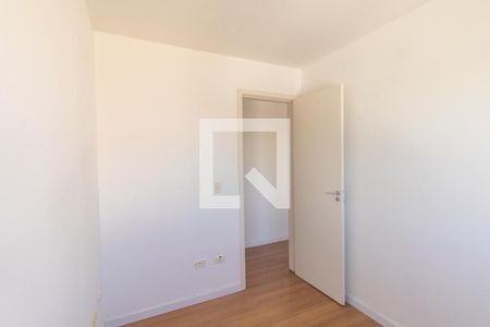 Quarto 1 de apartamento para alugar com 2 quartos, 50m² em Novo Mundo, Curitiba