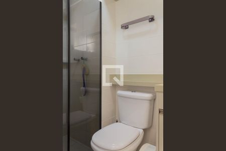 Banheiro da Suíte 1 de apartamento para alugar com 3 quartos, 76m² em Nova Petrópolis, São Bernardo do Campo