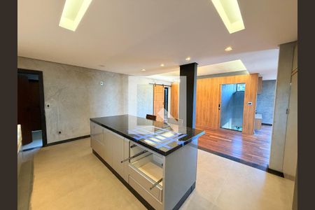 Sala de jantar de casa de condomínio para alugar com 7 quartos, 495m² em Aeroporto, Juiz de Fora